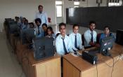 Shri Guru Nanak Degree College Labs Shri Guru Nanak Degree College Labs