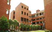 Sri Guru Gobind Singh College of Commerce Campus Building