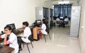 Laxmi College of Optometry Labs