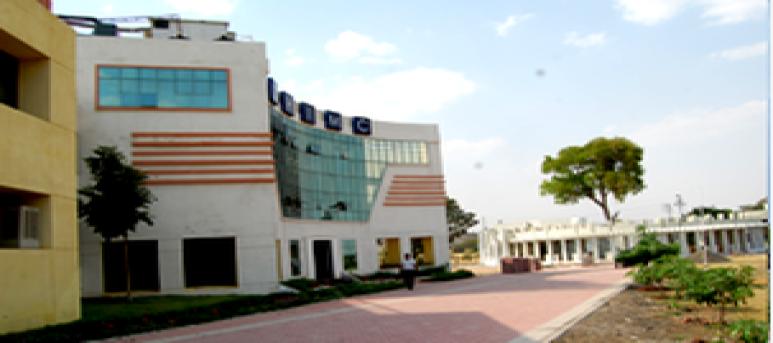 CH Institute of Management and Commerce (CHIMC)