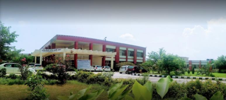 University College, Chunni Kalan