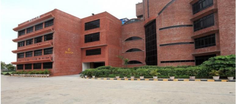 Bharati Vidyapeeth Institute of Computers Applications and Management