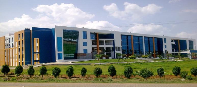 Dhanalakshmi Srinivasan College of Engineering and Technology