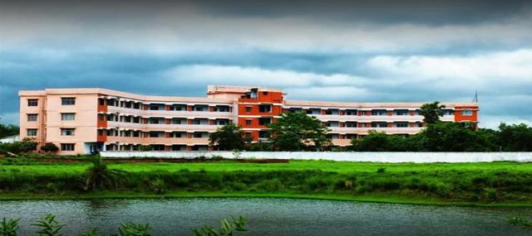 GKCEM - Greater Kolkata College of Engineering And Management