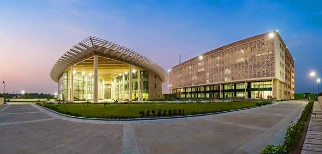 Law Admissions 2024 25 Amity University Mumbai Panvel Law Admissions 2024 25 Amity University Mumbai Panvel